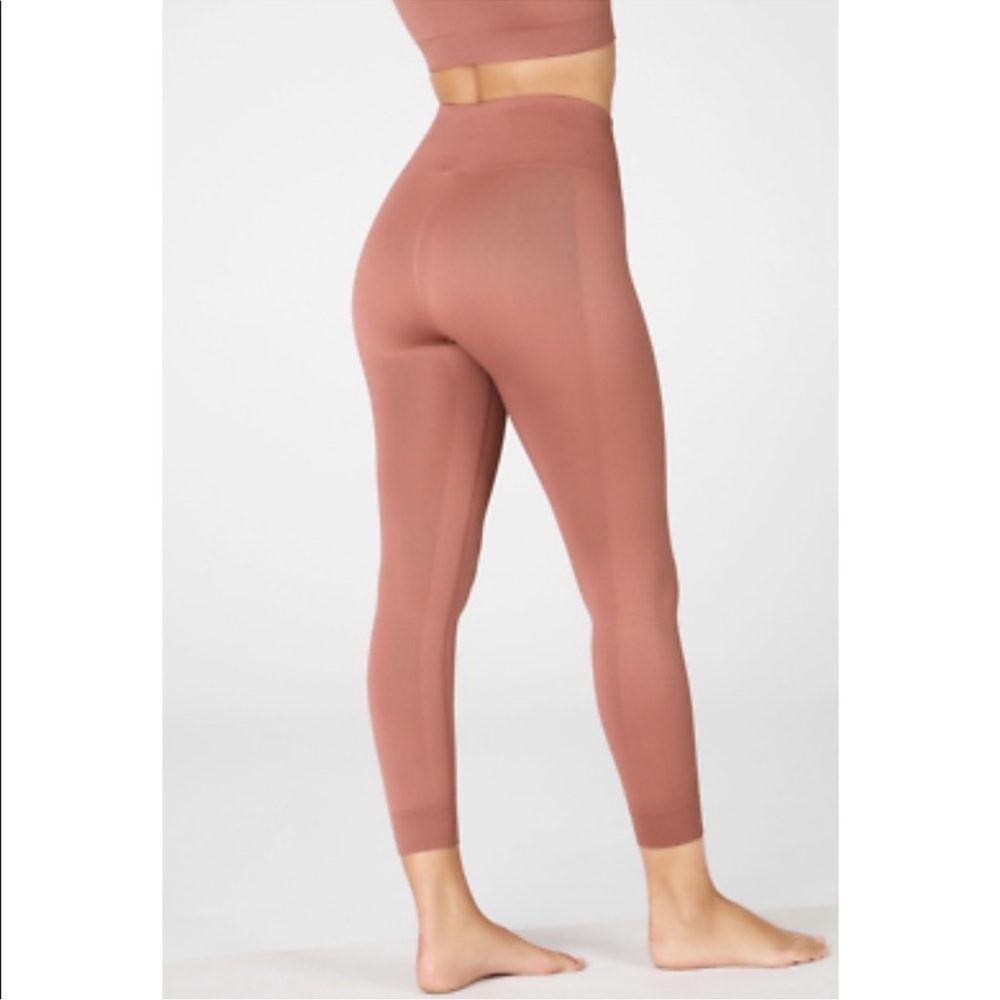 Bundle 50% off SALE Like new Fabletics XS seamless rib 7/8 cherry mocha leggings